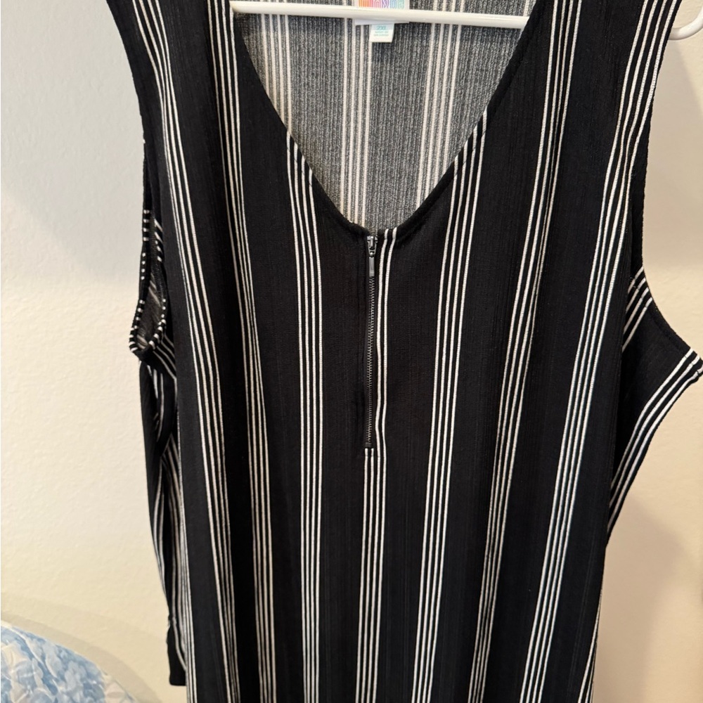 LuLaRoe Black and White Vertical Stripe V-Neck Tank